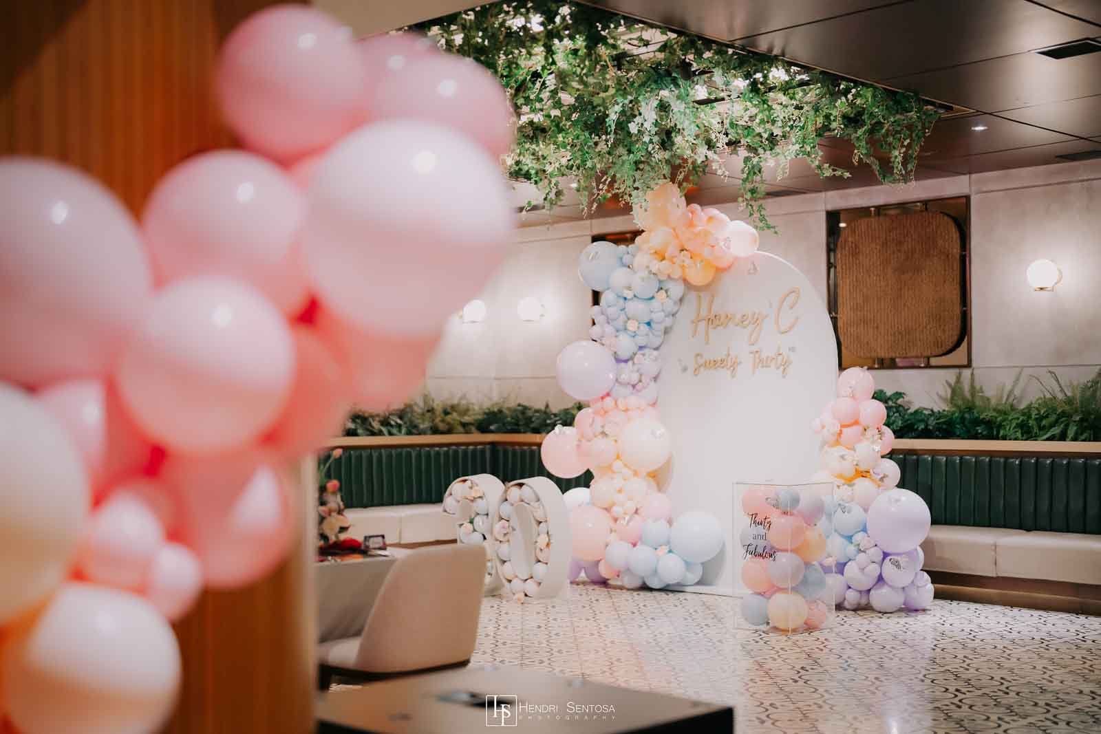 Pastel backdrop decoration - Image 9